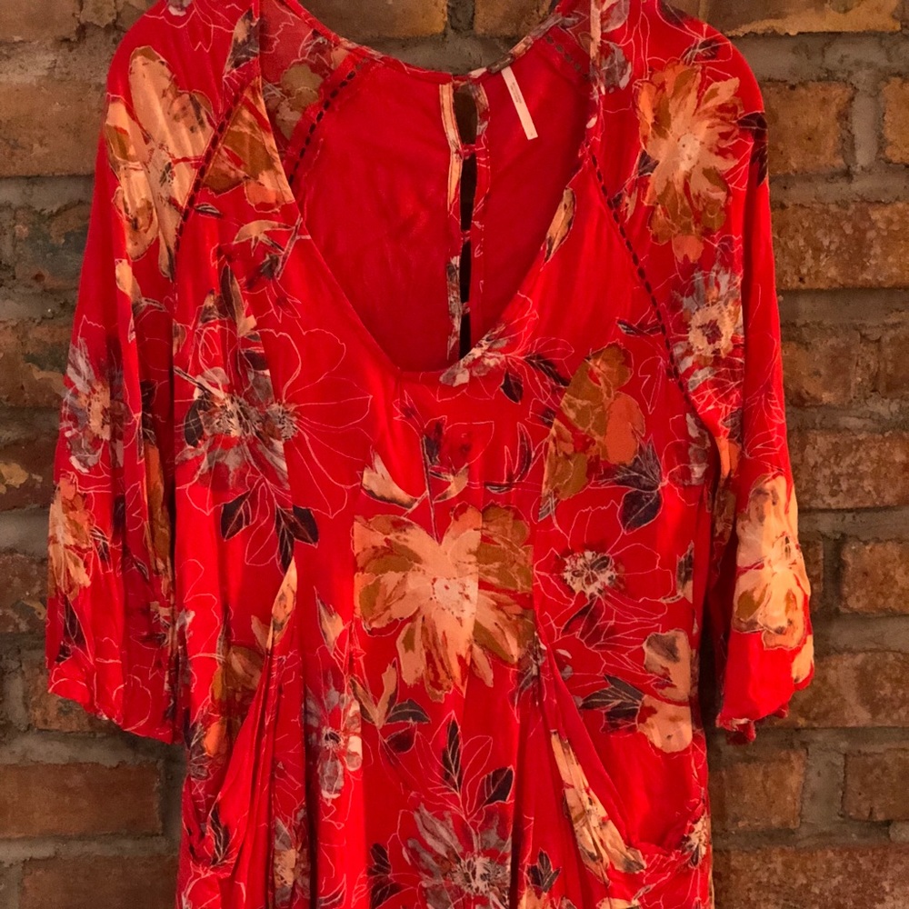 Free People Dress with POCKETS!